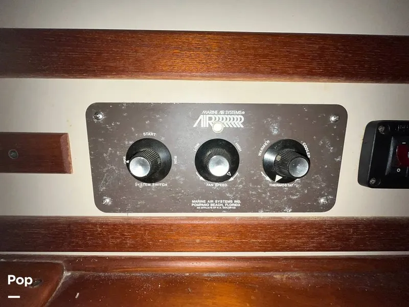 Slide: The Image of Endeavour Center Cockpit 42 1985 - 15228671