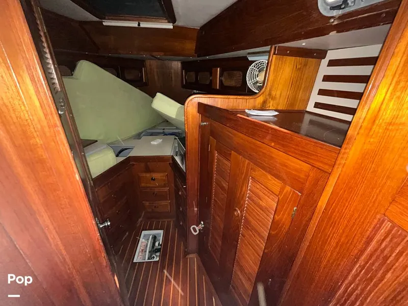 Slide: The Image of Endeavour Center Cockpit 42 1985 - 15228674