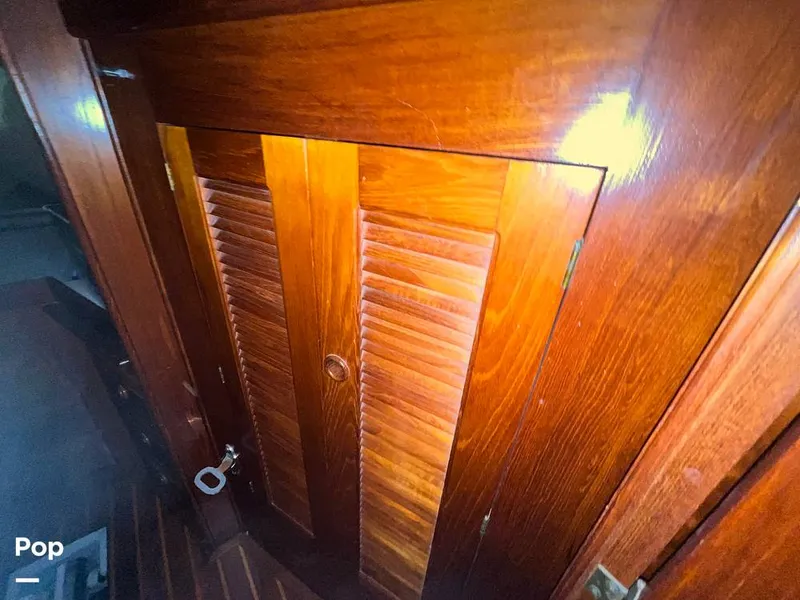 Slide: The Image of Endeavour Center Cockpit 42 1985 - 15228676