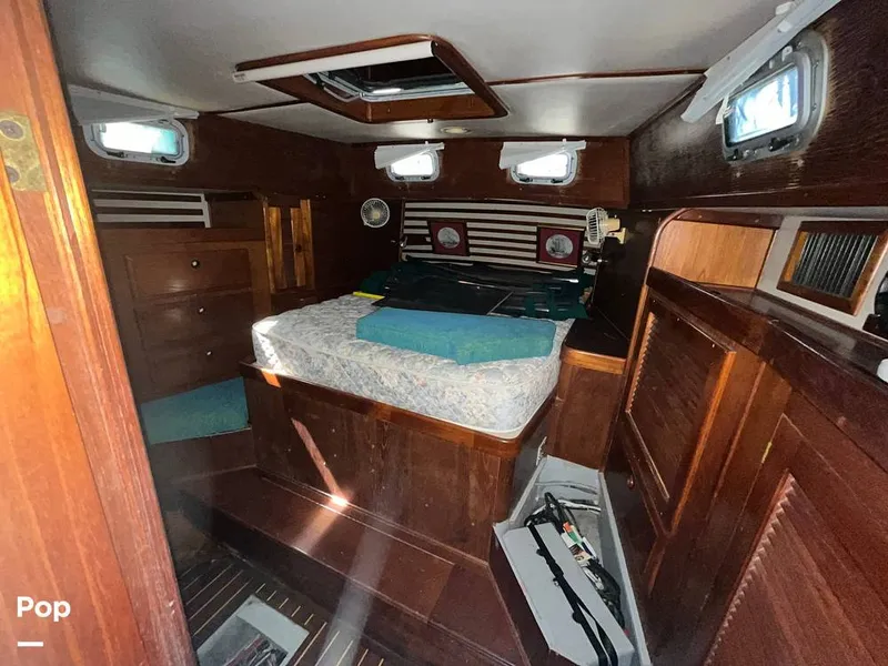 Slide: The Image of Endeavour Center Cockpit 42 1985 - 15228683