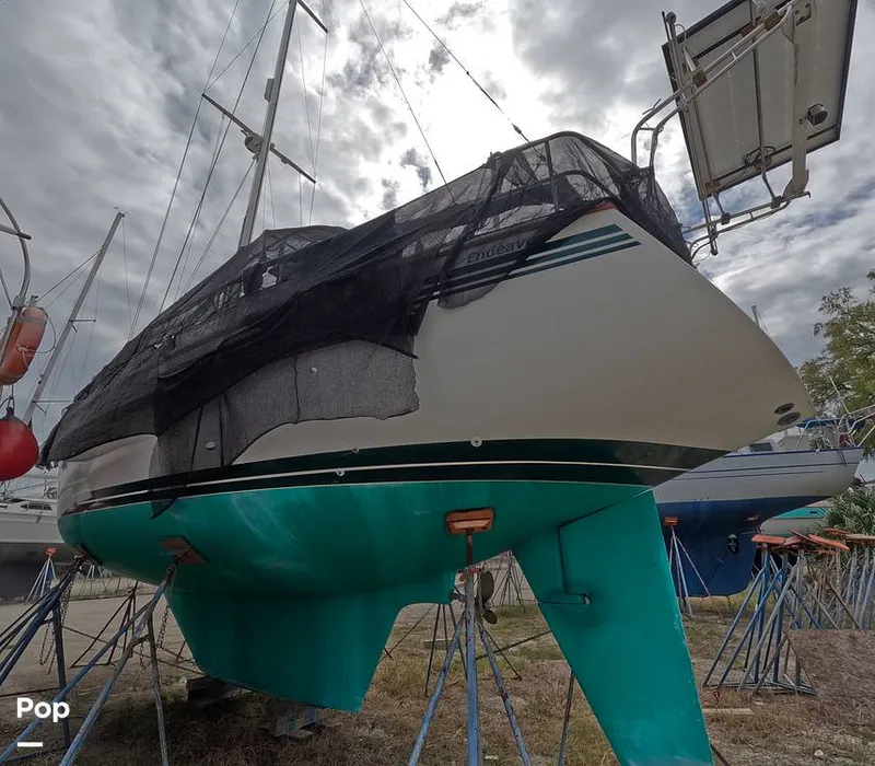 Slide: The Image of Endeavour Center Cockpit 42 1985 - 16282991