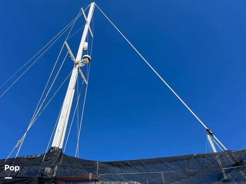 Slide: The Image of Endeavour Center Cockpit 42 1985 - 15228509