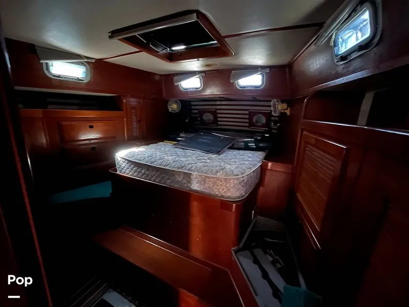 Slide: The Image of Endeavour Center Cockpit 42 1985 - 15228614