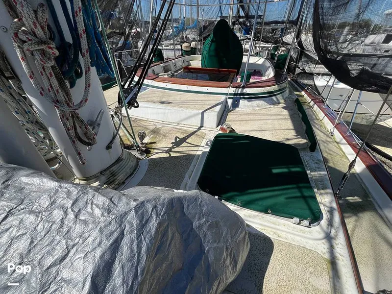 Slide: The Image of Endeavour Center Cockpit 42 1985 - 15228549