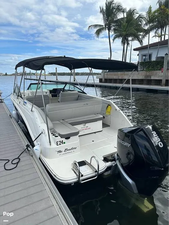 Slide: The Image of Sea Ray SDX 250 2020 - 15150913