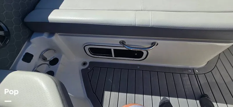 Slide: The Image of Sea Ray SDX 250 2020 - 16257550