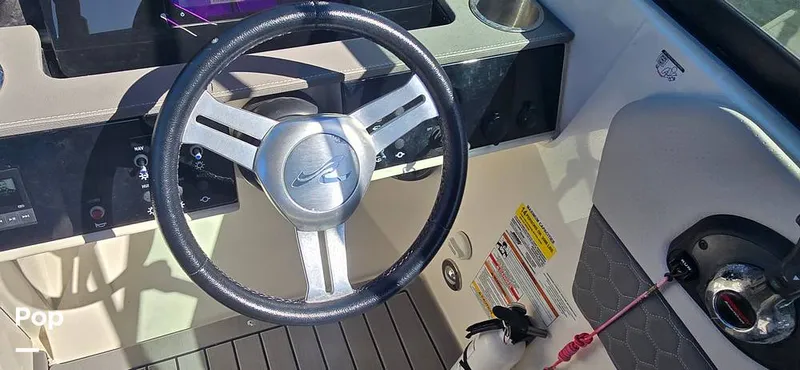 Slide: The Image of Sea Ray SDX 250 2020 - 16257563