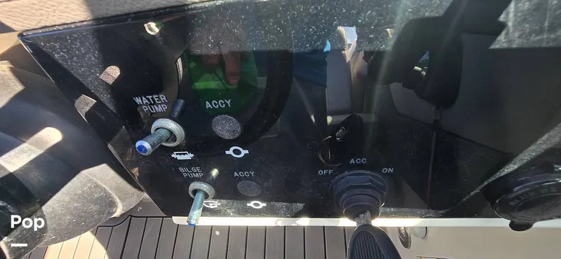 Slide: The Image of Sea Ray SDX 250 2020 - 16257564