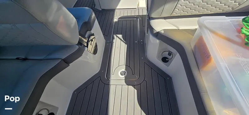 Slide: The Image of Sea Ray SDX 250 2020 - 16257577