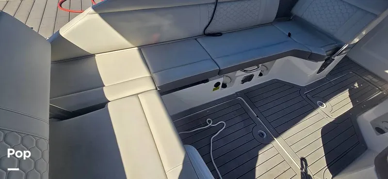 Slide: The Image of Sea Ray SDX 250 2020 - 16257582