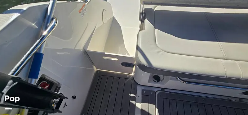 Slide: The Image of Sea Ray SDX 250 2020 - 16257598