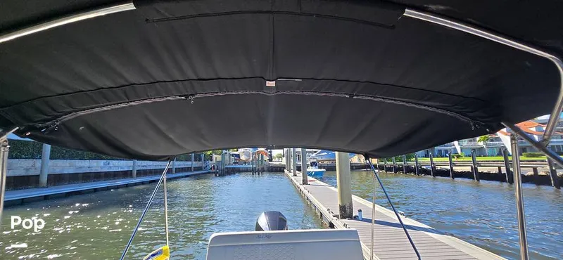 Slide: The Image of Sea Ray SDX 250 2020 - 16257601