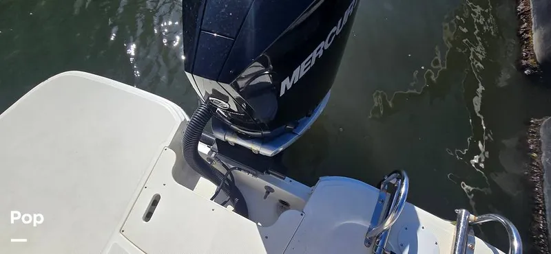 Slide: The Image of Sea Ray SDX 250 2020 - 16257608