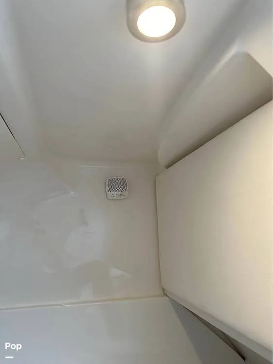 Slide: The Image of Sea Ray SDX 250 2020 - 15150917