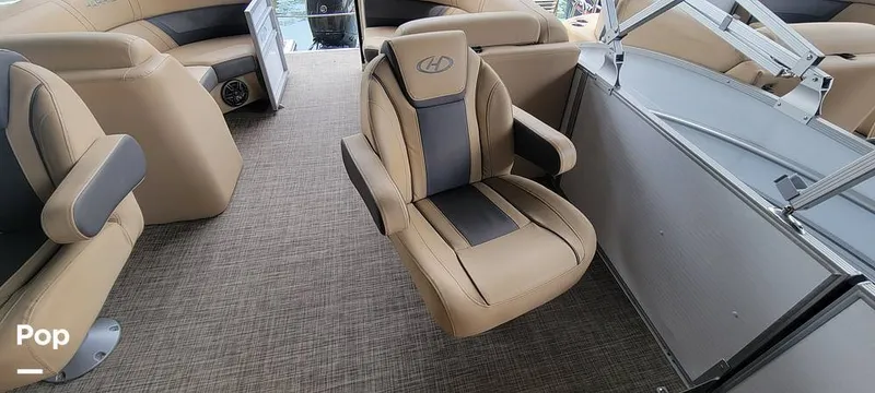 Slide: The Image of Harris Cruiser 230 2023 - 15307885