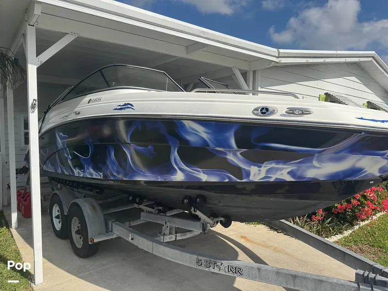 Slide: The Image of Yamaha SX 240 HO 2011 - 15153852