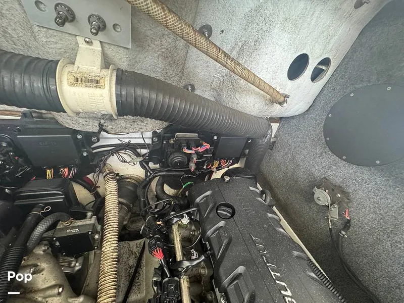 Slide: The Image of Yamaha SX 240 HO 2011 - 15153917