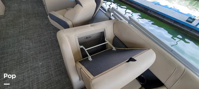 Slide: The Image of Harris Cruiser 230 2023 - 15307807