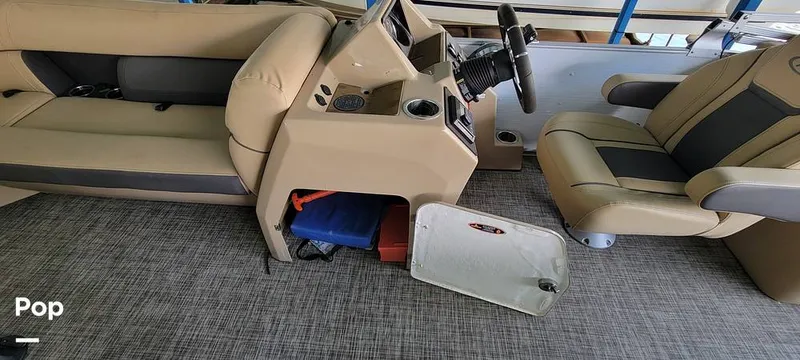 Slide: The Image of Harris Cruiser 230 2023 - 15307762