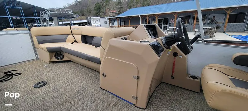 Slide: The Image of Harris Cruiser 230 2023 - 15307683