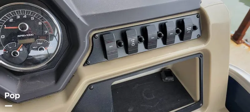 Slide: The Image of Godfrey Sweetwater Cruise 2386 C 2022 - 15168635