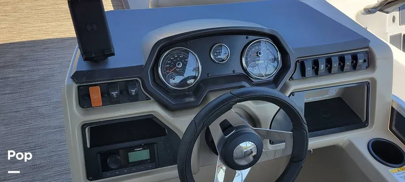 Slide: The Image of Godfrey Sweetwater 2386 2022 - 15335873