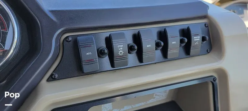 Slide: The Image of Godfrey Sweetwater 2386 2022 - 15335875