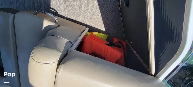 Slide: The Image of Godfrey Sweetwater 2386 2022 - 15335886