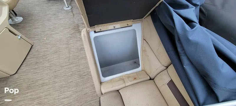 Slide: The Image of Godfrey Sweetwater 2386 2022 - 15168721