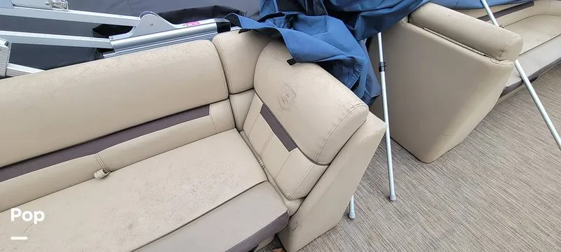 Slide: The Image of Godfrey Sweetwater 2386 2022 - 15168731