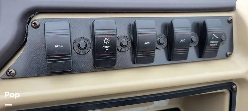 Slide: The Image of Godfrey Sweetwater 2386 2022 - 15168742