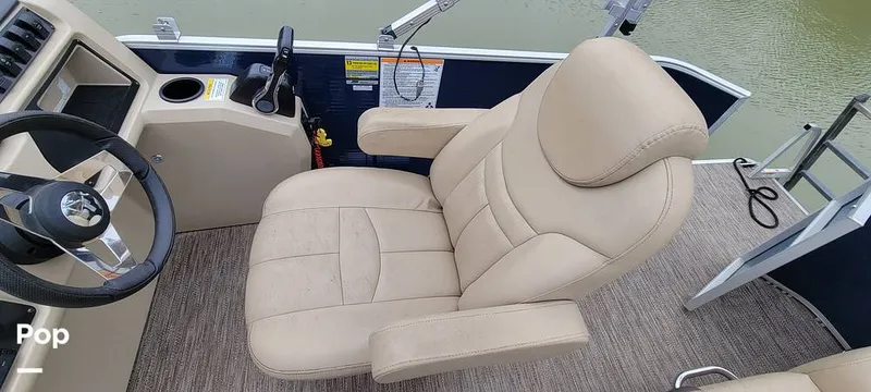 Slide: The Image of Godfrey Sweetwater 2386 2022 - 15168735