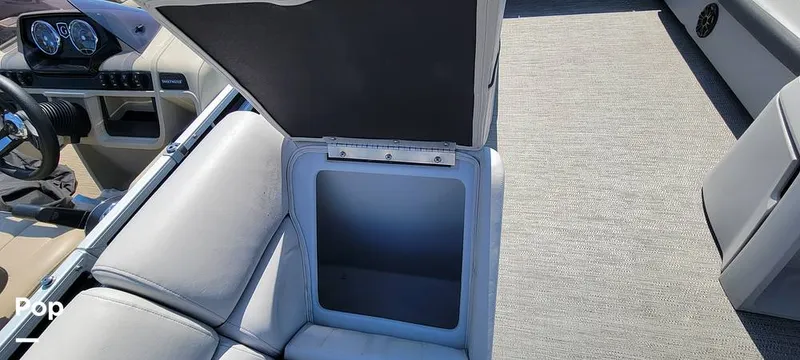 Slide: The Image of Godfrey Sweetwater 2286SFL 2024 - 15307496