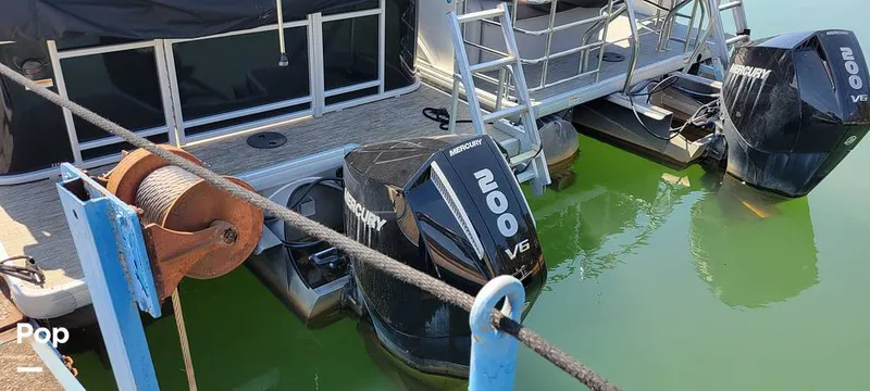 Slide: The Image of Godfrey Sweetwater 2286SFL 2024 - 15307503