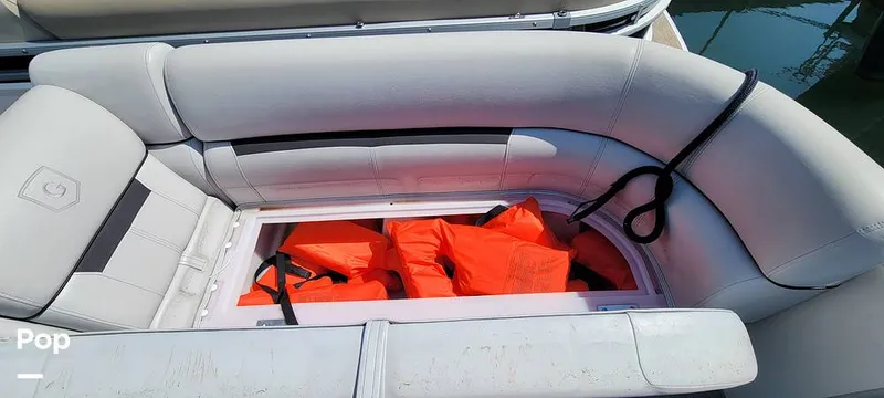 Slide: The Image of Godfrey Sweetwater 2286SFL 2024 - 15307480