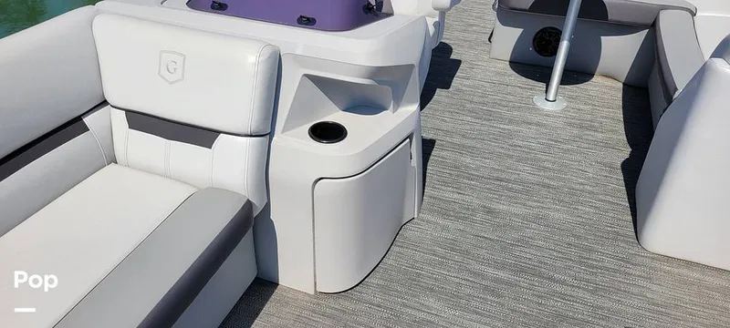 Slide: The Image of Godfrey Sweetwater 2286SFL 2024 - 15307482