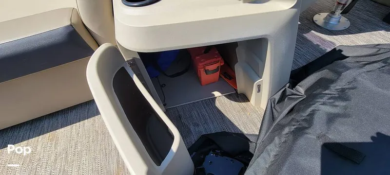 Slide: The Image of Godfrey Sweetwater 2286 2024 - 15307343