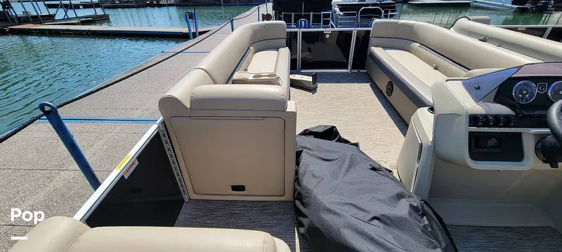 Slide: The Image of Godfrey Sweetwater 2286 2024 - 15307344