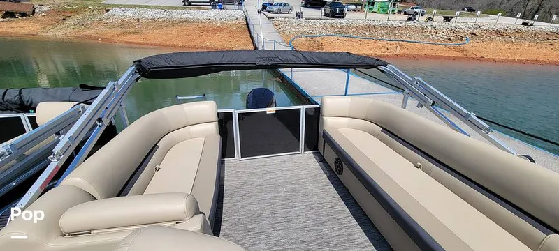 Slide: The Image of Godfrey Sweetwater 2286 2024 - 15307355