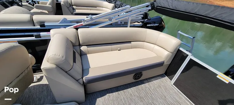 Slide: The Image of Godfrey Sweetwater 2286 2024 - 15307358