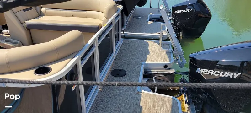 Slide: The Image of Godfrey Sweetwater 2286 2024 - 15307336