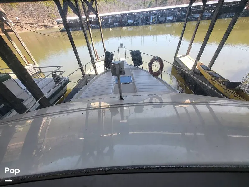 Slide: The Image of Carver Yachts 355 Aft Cabin 1997 - 15240090