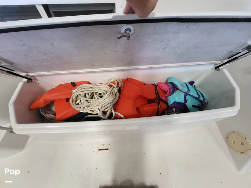 Slide: The Image of Carver Yachts 355 Aft Cabin 1997 - 15240603