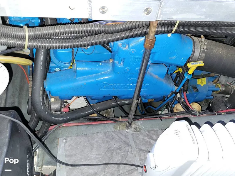 Slide: The Image of Carver Yachts 355 Aft Cabin 1997 - 15240117