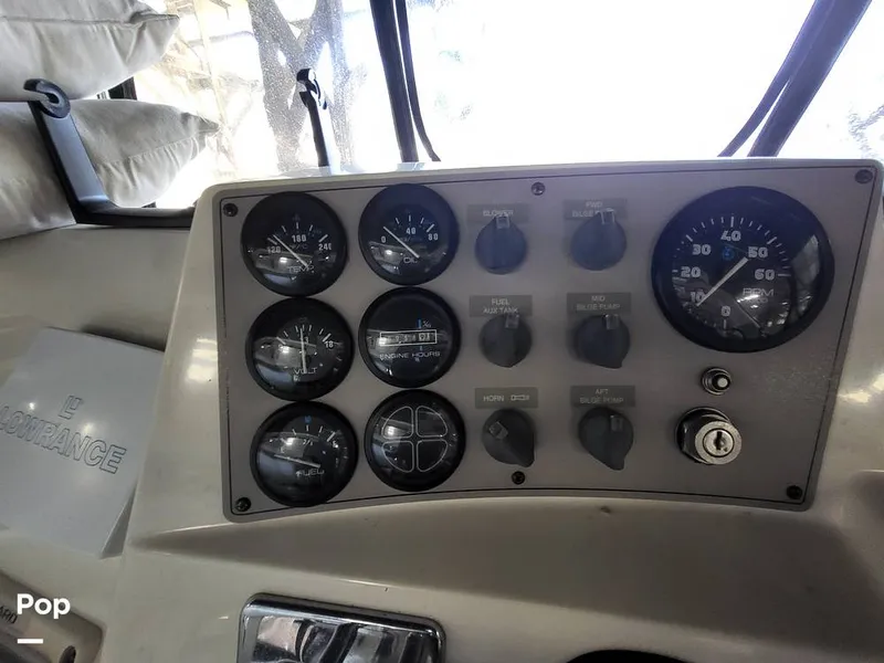 Slide: The Image of Carver Yachts 355 Aft Cabin 1997 - 15240085
