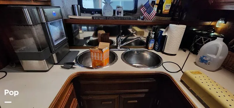 Slide: The Image of Carver 4207 1988 - 15251956