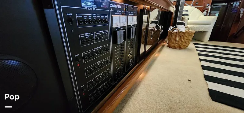 Slide: The Image of Carver 4207 1988 - 15251999