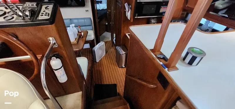 Slide: The Image of Carver Yachts 4207 1988 - 15251947