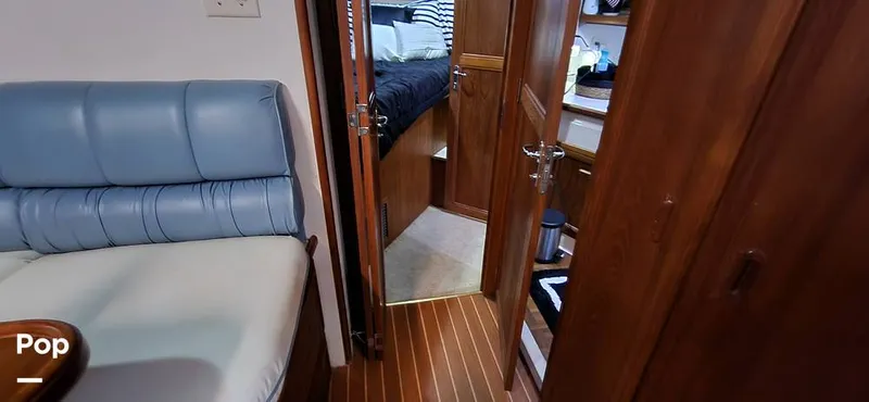 Slide: The Image of Carver Yachts 4207 1988 - 15251960