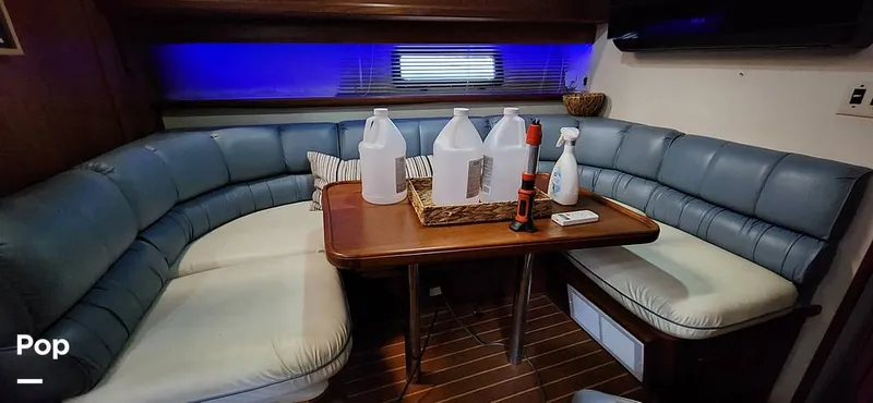 Slide: The Image of Carver Yachts 4207 1988 - 15251962